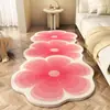 Tapete de cabeceira floral preto e branco estilo Ins, padrão de flor irregular, imitação de caxemira, para casa, sala de estar, quarto, tapete resistente ao desgaste