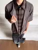 Camisa retro 2026 para hombre, ropa de verano, estilo Hong Kong, corte holgado, diseño de nicho, interesante top nuevo para hombre para usar sobre otras prendas