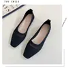 Zapatos planos de mujer suaves con diseño de grulla de almohada blanca, nuevo modelo primavera-verano 2026, mocasines tejidos transpirables de punta cuadrada sin cordones, zapatos casuales de corte bajo
