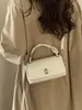 Bolsa de Viagem de Luxo para Mulheres 2026 Nova Moda Versátil Pequena Quadrada de Mão Simples Super Popular Bolsa de Ombro Transversal