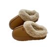 Nuevas Pantuflas de Piel Cálidas de Gama Alta para Otoño e Invierno 2025 para Mujer para Usar Afuera, Pantuflas de Algodón Impermeables de Cuero con Suela Gruesa y Forro de Felpa, sin Cordones