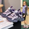 Sapatos femininos da moda 2026 novos tênis infantis populares de outono para meninas casuais para corrida tênis pai respirável