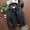 Modelo Nuevo Otoño/Invierno 2026 Chaqueta con Capucha Desmontable Forrada de Polar Resistente al Viento Impermeable Duradera Abrigo para Senderismo al Aire Libre Tallas Grandes