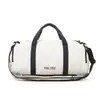 Bolsa de Fitness en Stock con Separación Húmeda y Seca, Bolsa Deportiva Portátil, Diseño Moderno de Bloques de Color, Gran Capacidad, Bolsa para Viajes Cortos, Se Puede Estampar con Logo