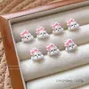Gravata Borboleta Bichon Frisé Manicure Joias Desenho Animado Fofo Filhote de Cachorro DIY Capa de Celular Acessórios de Diamante para Unhas Vestíveis Atacado