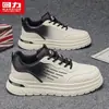 Zapatillas blancas Huili, zapatos de hombre de moda, suela gruesa, que aumentan la altura, de corte bajo, zapatillas deportivas casuales, colección de otoño, parte superior de cuero, zapatos de hombre, nuevo estilo 2026