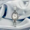 Comercio exterior transfronterizo nueva moda temperamento amigas reloj de dama nicho lujo pulsera de diamantes reloj de cuarzo ovalado mujer