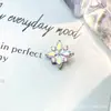 Pendientes de flor marquise de aleación de titanio F136, Studs para labio de titanio G23 con rosca interna y circonita, Joyería para piercing para la cabeza