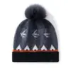 Gorro de tricô jacquard listrado com pompom, feito de fio de cashmere, unissex, quente, cobre as orelhas, moderno e versátil