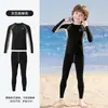 Traje de baño térmico de dos piezas con mangas largas y pantalones largos para niños Disney 2025 Nuevo para Baños Termales Niños Mayores