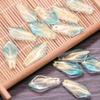 Hojas largas, hojas, esmalte de colores, materiales antiguos hechos a mano, horquilla, peineta, pétalos de magnolia