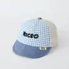 Gorro de Bebé Gorro de Malla Rayado Cuadros Sombrero de Sol de Verano CARA SONRIENTE Bonita Visera Fina Suave Gorra de Béisbol Gorra Plana para Niños