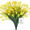 Lírios-calla artificiais da Amazon, flores falsas, grama artificial de primavera, buquês de plástico, decorações para casa e casamento, ornamentos de plantas verdes atacado