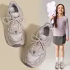 Tenis para niñas 2025 otoño nuevo estilo niños medianos y grandes transpirables zapatos de papá zapatos casuales de moda para niñas zapatos para niños