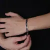 Acero de titanio, resistente al descoloramiento, pulsera elegante para hombre, adecuada para el uso diario, versátil, estilo hip-hop, lujo ligero y un accesorio de moda