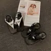 Nuevas Sandalias Versátiles de Diseño de Nicho 2026 para Mujer, Chanclas Cómodas Transfronterizas para Mujer, Adecuadas para Uso en Exteriores, Amazon