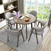 Conjunto de mesa e cadeiras para negociação loja comercial recepção reunião mesa redonda pequena área de descanso simples casual uma mesa quatro cadeiras mesa de jantar