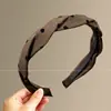 Diadema Negra con Dientes para Lavado de Cara y Maquillaje, Nuevo Estilo 2026 para Mujer, Antideslizante, No se Cae, Pinza para el Cabello