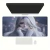 Mouse Pad de Jogo de E-Sports Bidimensional de Personagem de Anime Grande de Alta Qualidade Espessado e Resistente a Manchas Teclado de Computador Pad de Mesa