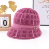 Sombreros para mujeres de mediana edad y mayores, otoño e invierno, para madres, forrados de polar, cálidos, sombreros de lana tejidos, para señoras mayores, de pelo de conejo, de ala ancha, sombreros de algodón