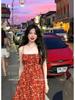 Vestido de tirantes floral rojo, Atuendo de alienación veraniego, Elegante y femenino, Aspecto que reduce la edad y estiliza la cintura, Falda de línea A