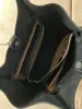 Bolso Tote Nuevo Otoño e Invierno 2025, Piel de Vaca de Primera Capa, Bolso de Hombro de Gran Capacidad, Bolso Versátil Multicolor para Viajes Diarios, Al por Mayor en Stock