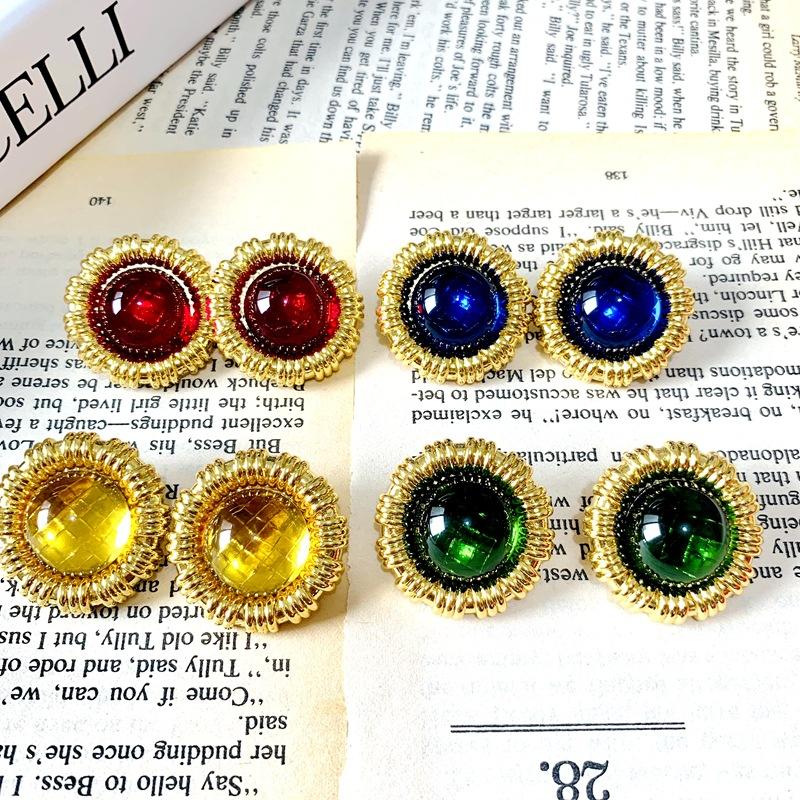 bf8c0990-25f6-4492-8522-3da3b9