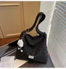 Bolso Cruzado de Gran Capacidad de Alta Gama para Viajes de Otoño e Invierno para Mujer 2025 Nuevo Bolso de Pana Estampado Blanco Crudo