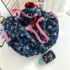 Bolsa de Compras Plissada Estilo Japonês Desenho Animado Verde com Botão de Pressão Ultra Leve Portátil Bolsa de Ombro para Viagem