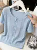 Camiseta de Tricô Azul de Manga Curta, Gola Redonda Vazada, Botão Único, Estilo Coreano, Feminina, Nova, Elegante, Verão 2026, 12823
