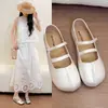 Versátiles Zapatos de ballet Mary Jane de correa única 2026, zapatos planos casuales deportivos para mujer con hebilla plateada, estilo nuevo
