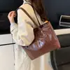 Bolso Grande de Patrón de Cocodrilo Transfronterizo para Mujer 2025 Nuevo de Moda Versátil Bolso de Hombro Portátil Bolso de Mano para Viaje