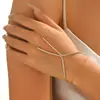 Pulsera de Cadena Cruzada con Circonita Estilo Coreano de Lujo Nicho, Pulsera Entrelazada Multicapa Ins Europea y Americana, Accesorio de Mano Versátil y Elegante