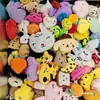 Fabricante de Accesorios de Ropa de Felpa de Tela, Adornos Colgantes, Accesorios Lindos de Dibujos Animados para Muñecas, Accesorios para Pendientes, Yiwu