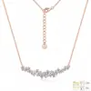 Collar de plata de ley S925 con moissanita completa, cadena para la clavícula en forma de arco sonriente con racimo de flores irregulares de moissanita, el más vendido en ventas transfronterizas