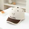 Boné de Baseball Infantil com Bordado de Urso e Color Blocking Primavera e Outono Topo Arredondado Chapéu de Sol para Bebês Meninos e Meninas Venda por Atacado do Fabricante