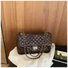 Bolso Cruzado Negro con Cadena Argyle para Mujer Estilo Nuevo 2025 Bolso Tote Pequeño Estilo Chanel Bolso Grande Casual Simple de un Solo Hombro