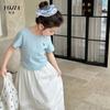 YOJIA Blusa de Verão 2025 Nova Estilo Manga Curta para Meninas Versátil para Todas as Ocasiões Roupas Infantis Gola Redonda Camiseta de Manga Meia-manga Infantil Vestido de Verão