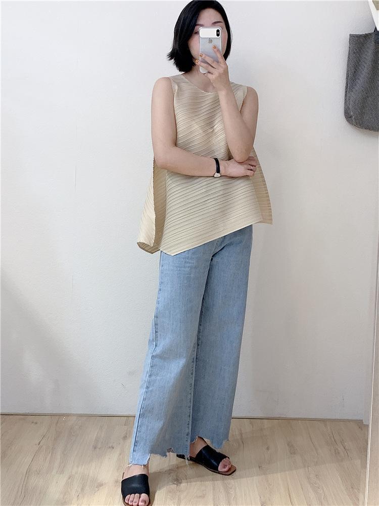 1 (12).jpg