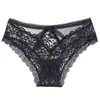 Bragas transparentes de encaje hueco europeas y americanas de cintura baja con lazo de encaje sexys transpirables al por mayor de fábrica para mujer