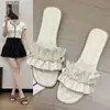 Sandalias Planas Antideslizantes Estilo Hada para Mujer, Nuevas de Verano 2025 Estilo Francés con Volantes de Perlas Slip-Ons
