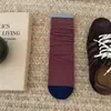 Meias listradas vintage estilo universitário para mulheres, meias de algodão color block estilo coreano ins, meias sem costura de cano médio, meias versáteis para usar em camadas