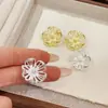 Pendientes de Metal Hueco con Diseño de Flor Hueca para Mujer, Moda de Alta Gama, Pendientes Versátiles para el Día a Día, Pendientes