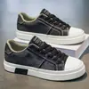 Zapatos de Lona para Hombre Primavera y Verano Nuevos Transpirables de Moda Zapatos de Mezclilla Rasgados Estilo Coreano Tendencia Casual Zapatos de Skateboard Modelo para Hombre