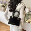 Bolso Pequeño Cruzado Cuadrado de Moda Casual Simple para Viajes Diarios para Mujer, Diseño de Nicho Estilo Coreano, Nuevo Verano 2026