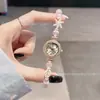 2026 Nuevo Reloj de Moda de Nicho de Lujo Ligero con Tachuelas de Diamante y Perlas con Cordón Ajustable, Reloj para Estudiantes, Reloj de Cuarzo Personalizado para Mujer