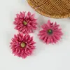 Cabeça de Margarida Simulada Materiais DIY Decoração de Casamento Flores Artificiais Flores Coloridas Arranjo de Parede de Flores Acessórios para Penteado Atacado