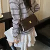 Bolsa Transversal Transfronteiriça para Mulheres, Design de Nicho, Bolsa de Ombro Retro de Luxo, Nova Bolsa Baguete, Bolsa de Mão Simples Casual