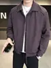 Colección Otoño 2026: Chaqueta Casual de Moda para Hombre con Solapa Elegante, Diseño de Alta Gama, Minimalista y Genial, con Aspecto de Retazos y Estilo Falso de Dos Piezas