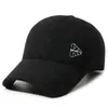 Gorra de béisbol de cuero liso de color sólido transfronteriza sombrero para exteriores para hombres de mediana edad y ancianos con terciopelo grueso resistente al viento cálido sombrero de pico